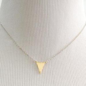 A-091 Triangle Necklace, Simple Necklace, Modern..