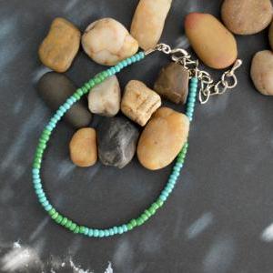 ) C-019 Beaded Bracelet, Seed Bead Bracelet, Green..