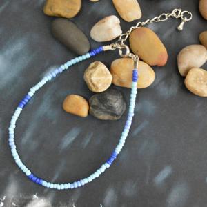 ) C-018 Beaded Bracelet, Seed Bead Bracelet, Blue..
