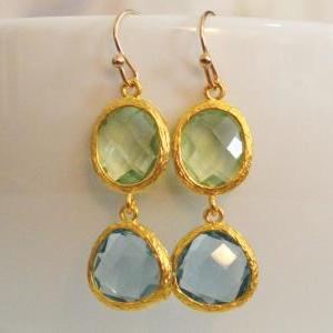 SALE) B-030 Glass earrings, Chrysol..