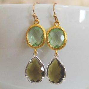 SALE) B-026 Glass earrings, Light g..