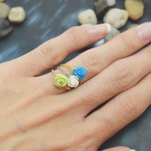 E-037 Rose Ring, Chain Ring, Flower Ring, Cabochon..