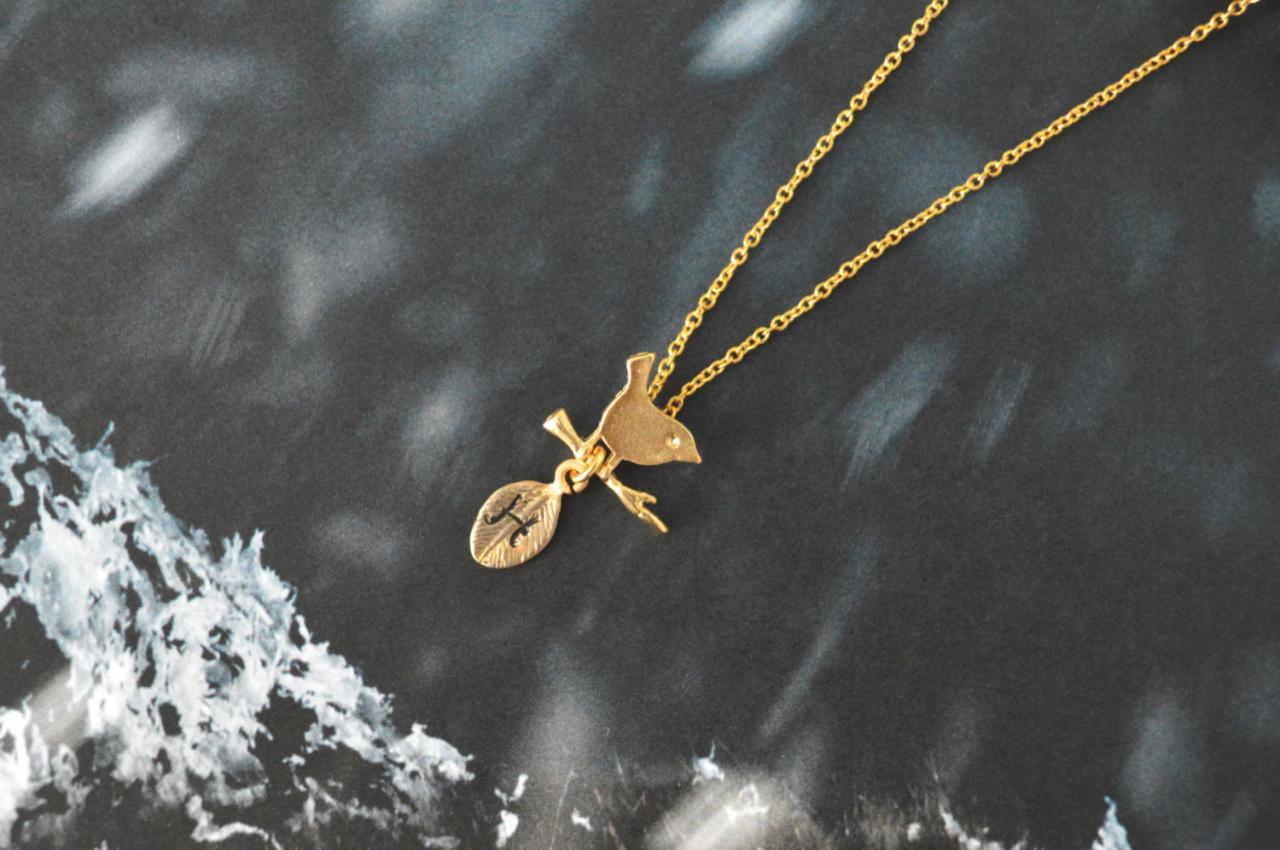 Initial Leaf Necklace, Mini Bird Necklace, Gold Plated Chain/bridesmaid Gifts/everyday Jewelry/