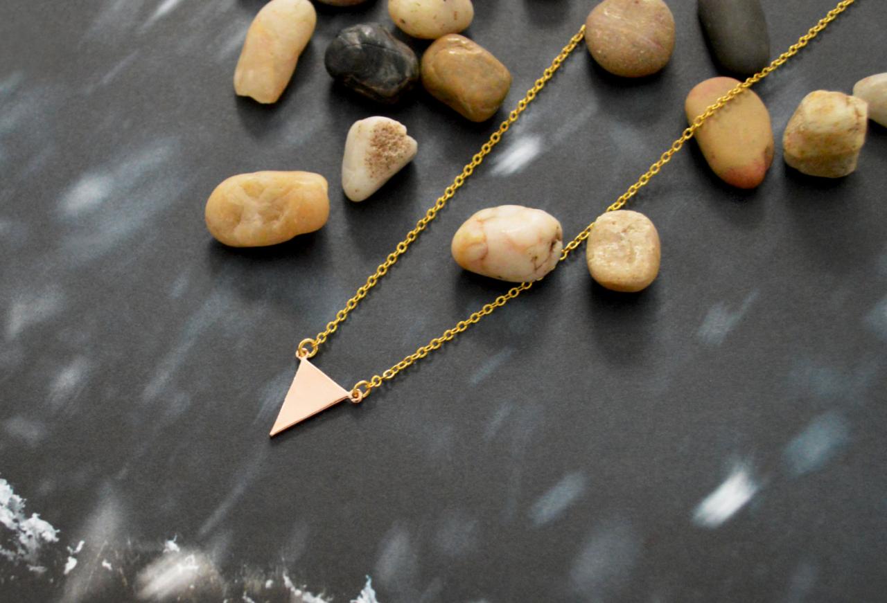 A-092 Triangle Necklace, Simple Necklace, Modern Necklace, Geometric Necklace, Rose Gold Plated/bridesmaid/gifts/everyday Jewelry/