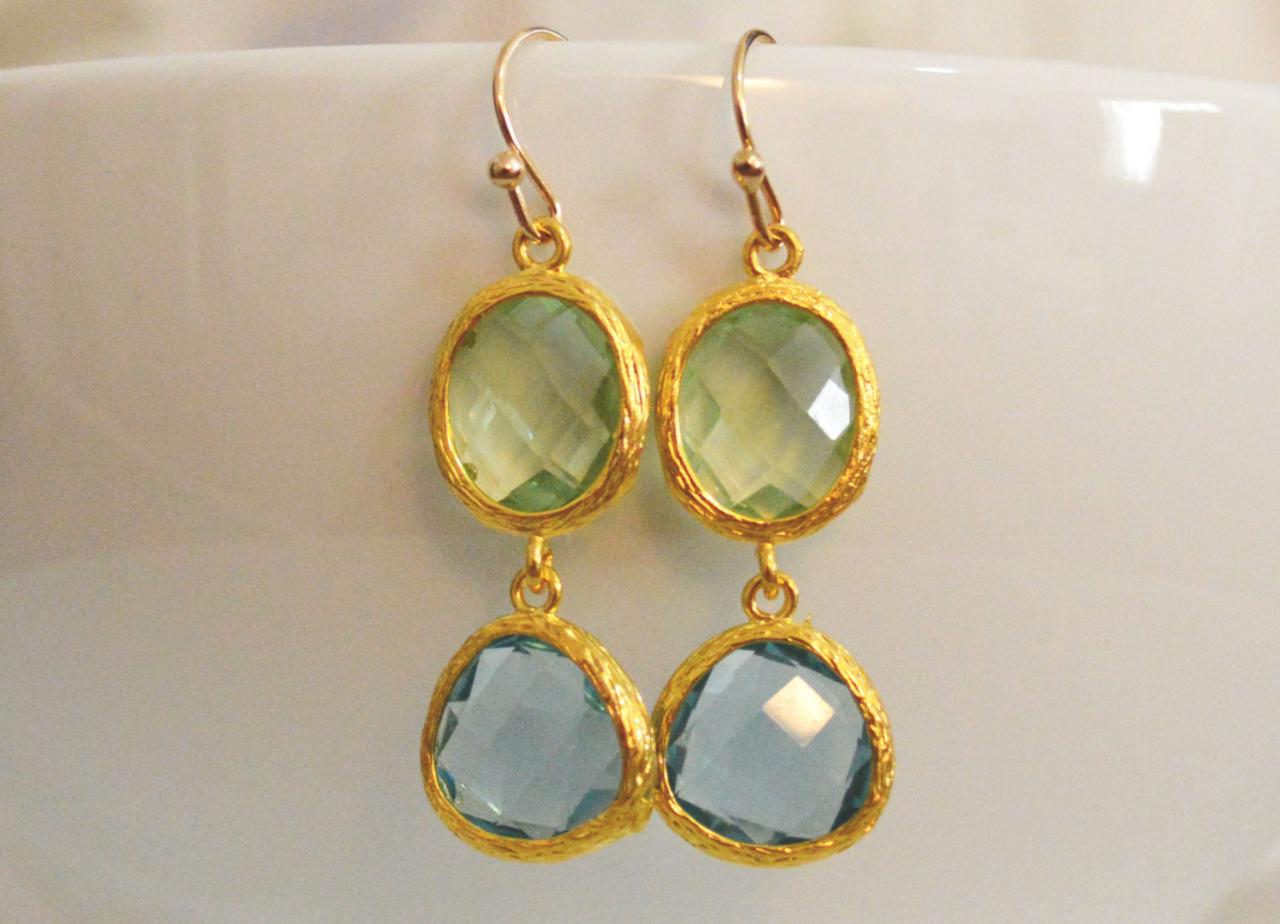 SALE) B-030 Glass earrings, Chrysolite&aquamarine drop earrings, Dangle earrings, Gold plated earrings/Bridesmaid gifts/Everyday jewelry/
