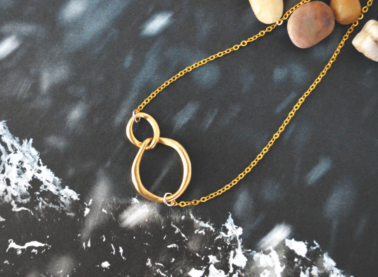 A-011 Linked Ring Necklace, Two Circles Necklace, Interlocking Circle Necklace, Gold Plated/bridesmaid Gifts/everyday Jewelry/