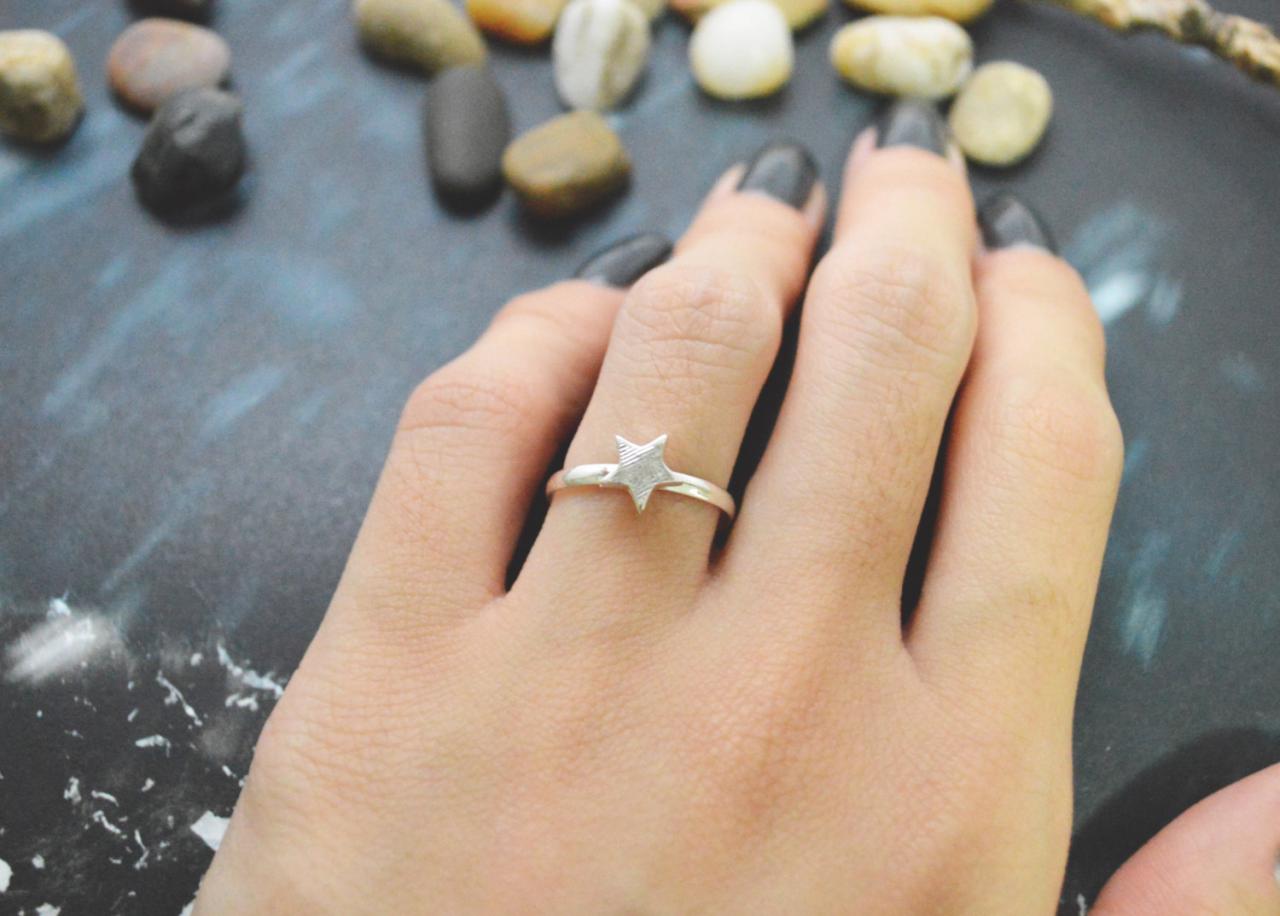 E-048 Star Ring, Adjustable Ring, Stretch Ring, Simple Ring, Modern Ring, Silver Plated Ring/everyday/gift/