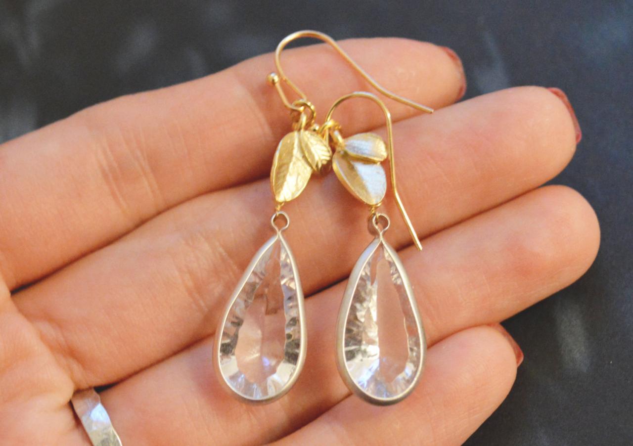 B-018 Leaf earrings, Bezel set crystal drop earrings, Dangle earrings, Gold plated earrings/Bridesmaid gifts/Everyday jewelry/