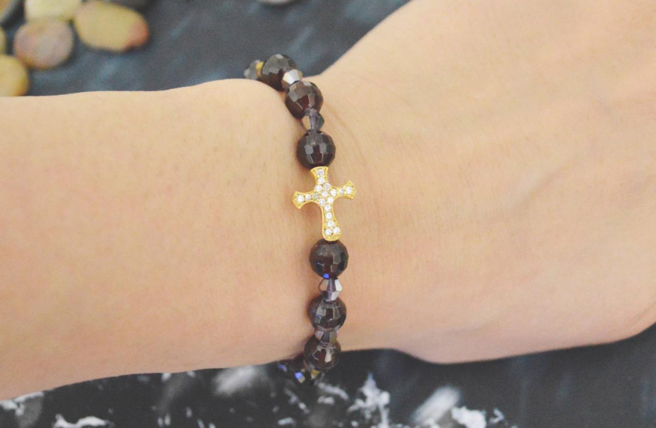 C-149 Rosary bracelet, Stretch bracelet, Stone bracelet, Crystal, Garnet, Cubic, Cross Beads bracelet, Gold Plated/Everyday jewelry/