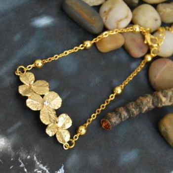 Flower bracelet, Simple bracelet, Modern bracelet, Gold plated ball chain /Bridesmaid gifts/Everyday jewelry/