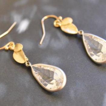 Leaf drop earrings, Dangle earrings, Bezel set crystal earrings, Gold plated earrings/Bridesmaid gifts/Everyday jewelry/